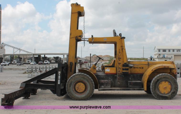 image for item I4739 1974 Hyster lift truck