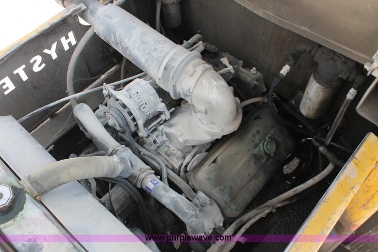 image for item I4739 1974 Hyster lift truck