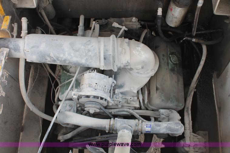 image for item I4739 1974 Hyster lift truck