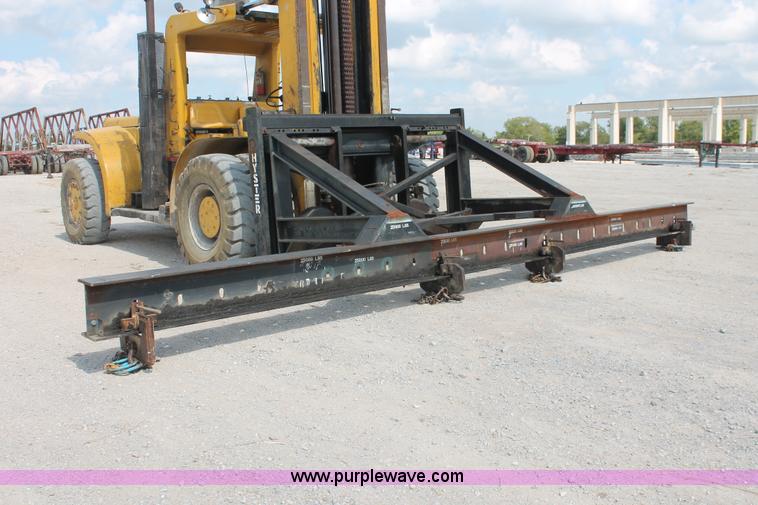 image for item I4739 1974 Hyster lift truck