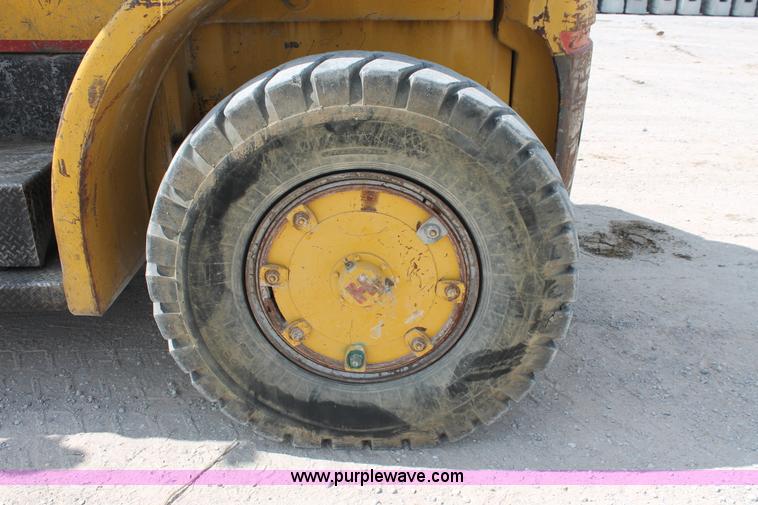 image for item I4739 1974 Hyster lift truck