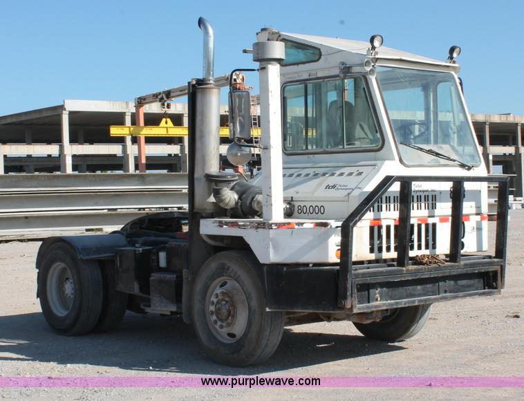 image for item I4740 1998 Ottawa 50 yard truck