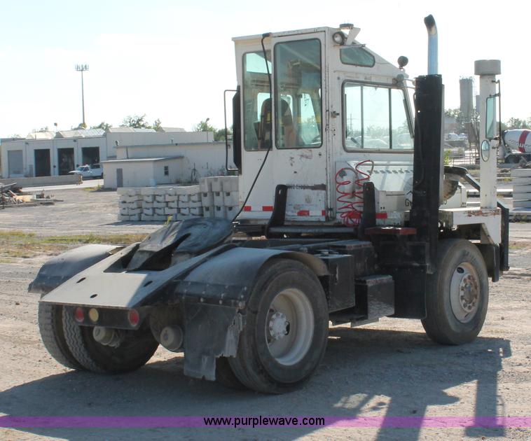 image for item I4740 1998 Ottawa 50 yard truck