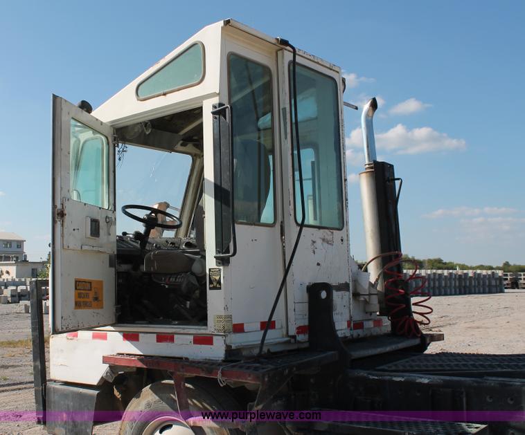 image for item I4740 1998 Ottawa 50 yard truck