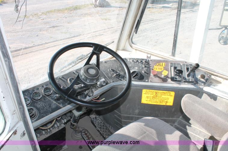 image for item I4740 1998 Ottawa 50 yard truck