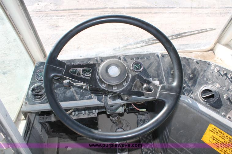 image for item I4740 1998 Ottawa 50 yard truck