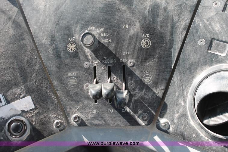 image for item I4740 1998 Ottawa 50 yard truck