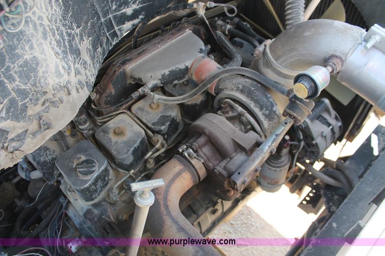 image for item I4740 1998 Ottawa 50 yard truck