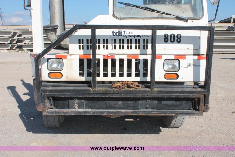 image for item I4740 1998 Ottawa 50 yard truck
