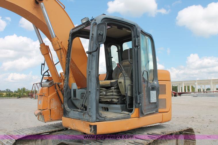 image for item I4741 2006 Case CX135SR excavator