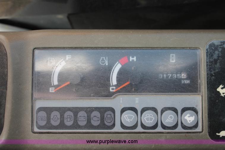 image for item I4741 2006 Case CX135SR excavator