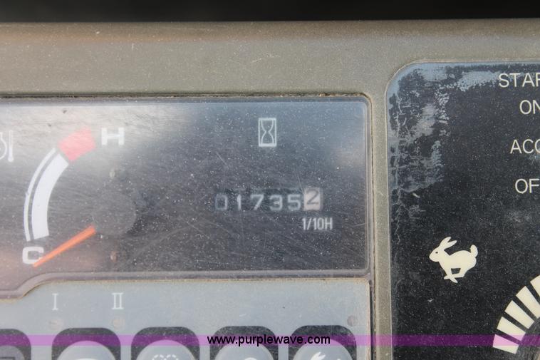 image for item I4741 2006 Case CX135SR excavator