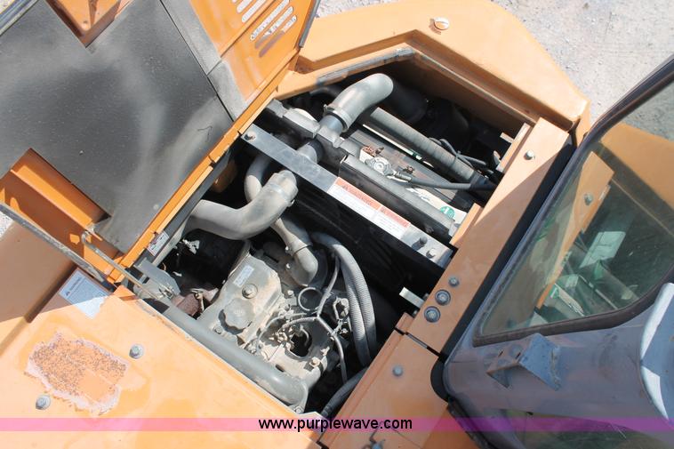 image for item I4741 2006 Case CX135SR excavator