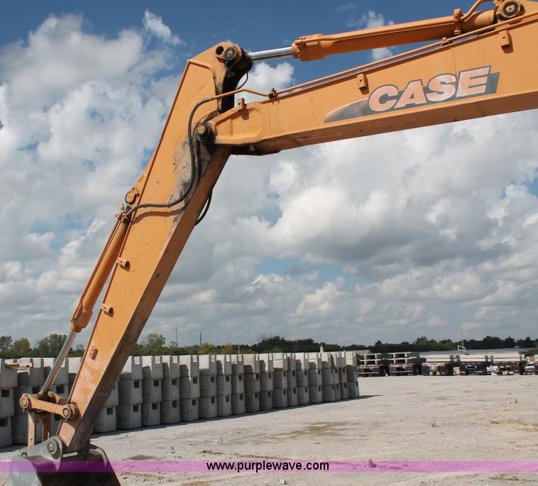 image for item I4741 2006 Case CX135SR excavator