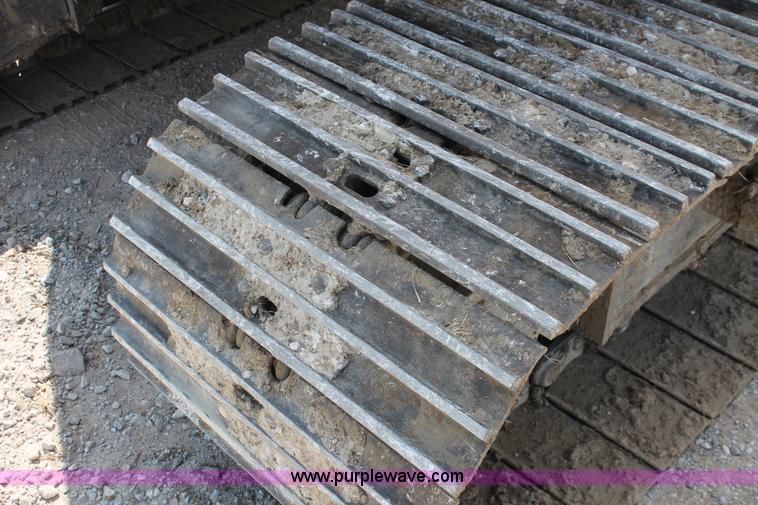 image for item I4741 2006 Case CX135SR excavator