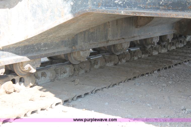 image for item I4741 2006 Case CX135SR excavator