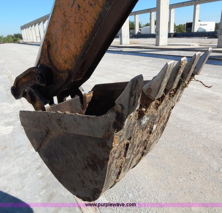 image for item I4742 2000 Case 580L backhoe