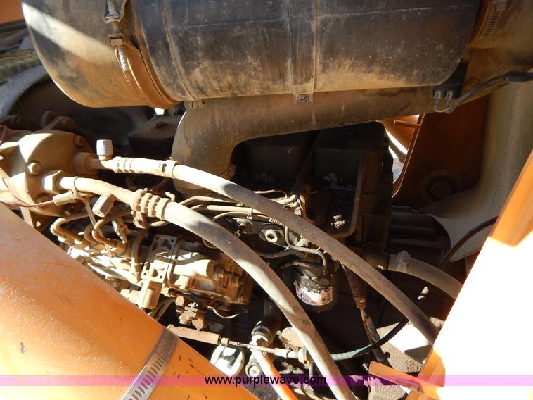 image for item I4742 2000 Case 580L backhoe