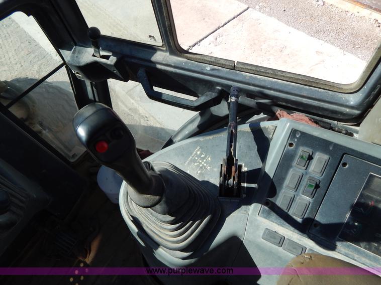 image for item I4742 2000 Case 580L backhoe