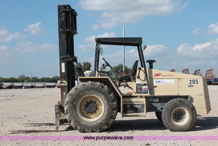 image for item I4749 2006 Ingersoll Rand RT-708J forklift