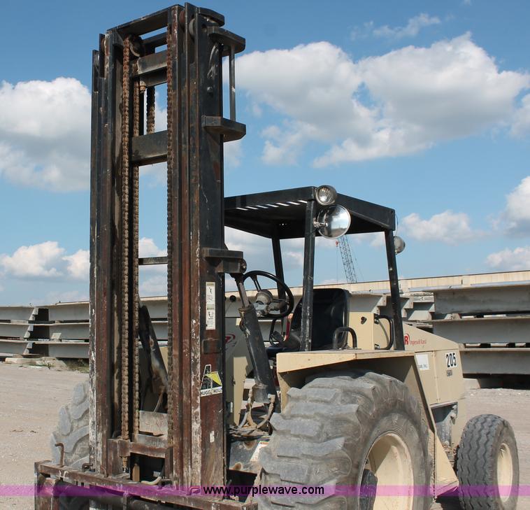 image for item I4749 2006 Ingersoll Rand RT-708J forklift