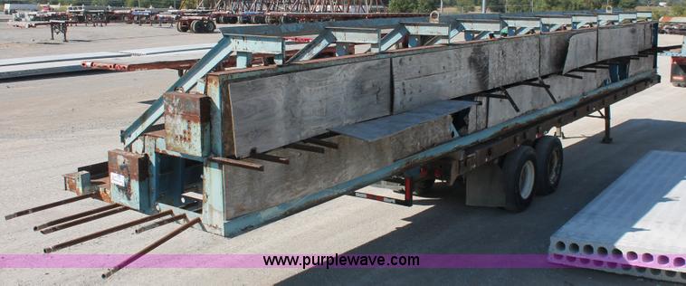 image for item I7791 Hamilton double riser concrete form bed