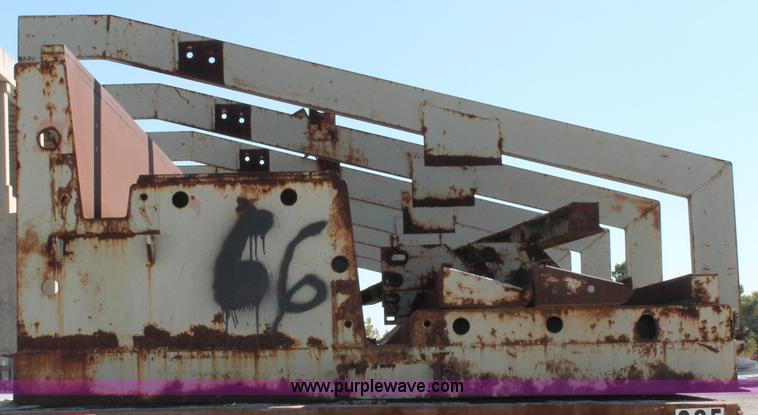 image for item I7792 Hamilton double riser concrete form bed