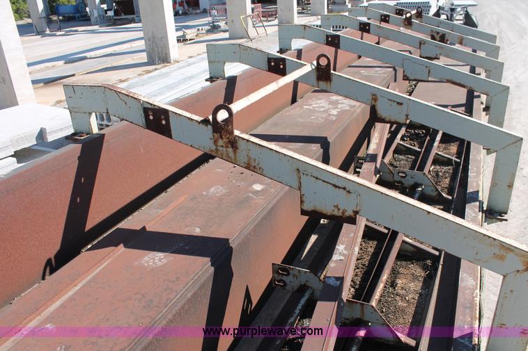 image for item I7792 Hamilton double riser concrete form bed