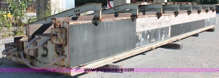 image for item I7795 Hamilton double riser concrete form bed