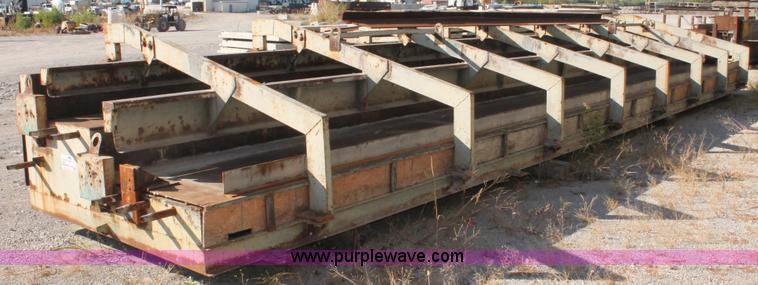 image for item I7795 Hamilton double riser concrete form bed