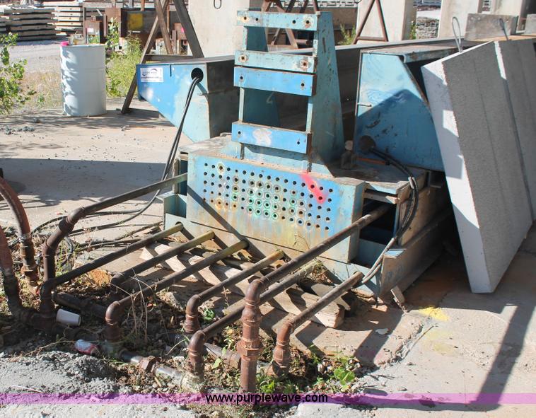 image for item I7796 Hamilton inverted tee IT beam concrete form bed