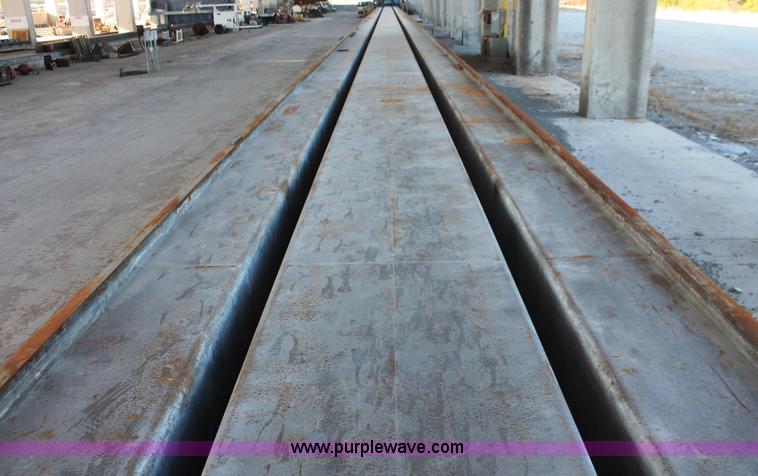 image for item I7799 Hamilton double tee concrete form bed