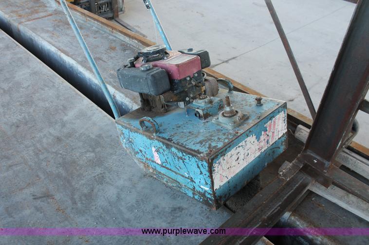 image for item I7799 Hamilton double tee concrete form bed