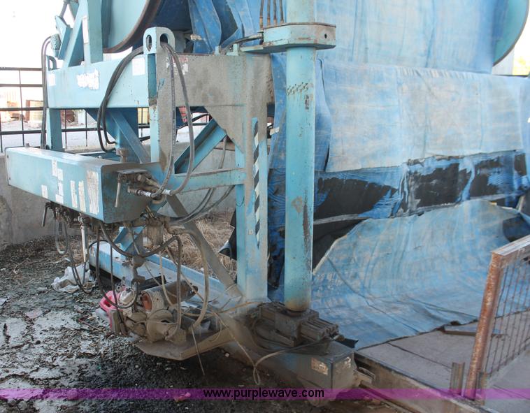 image for item I7799 Hamilton double tee concrete form bed