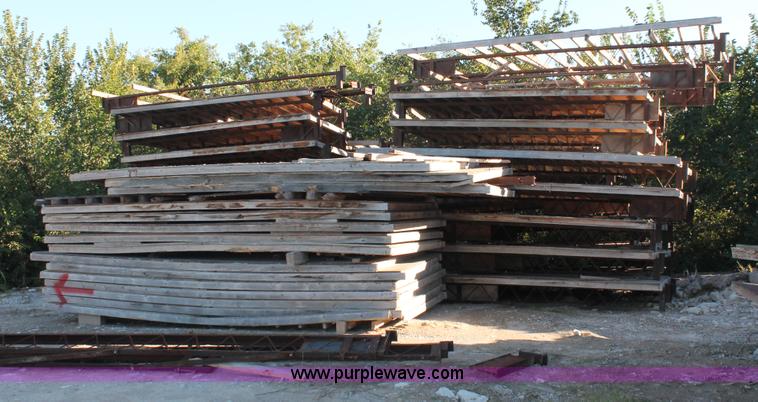 image for item I7800 Hamilton tapered beam concrete from bed with hybrid deck form system