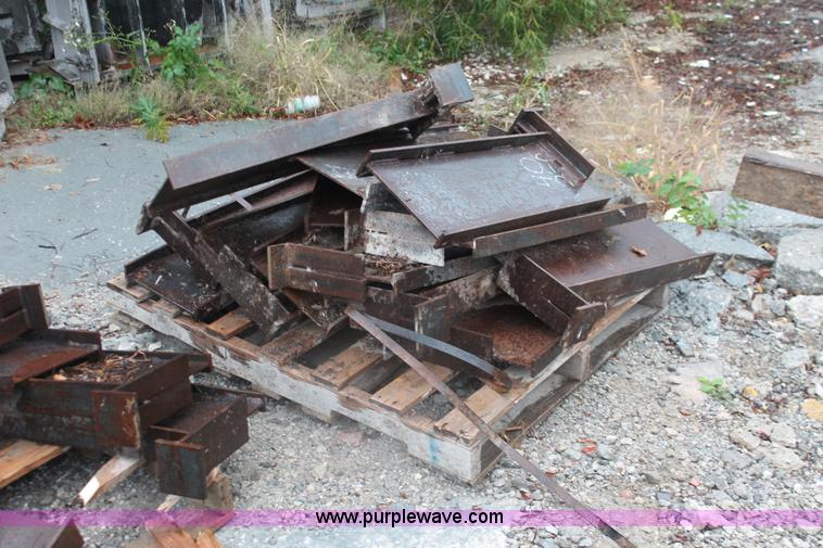 image for item I7800 Hamilton tapered beam concrete from bed with hybrid deck form system