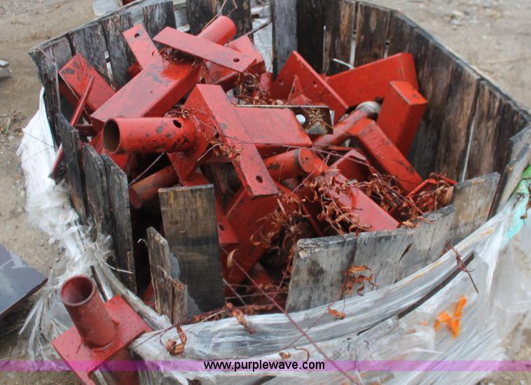 image for item I7800 Hamilton tapered beam concrete from bed with hybrid deck form system