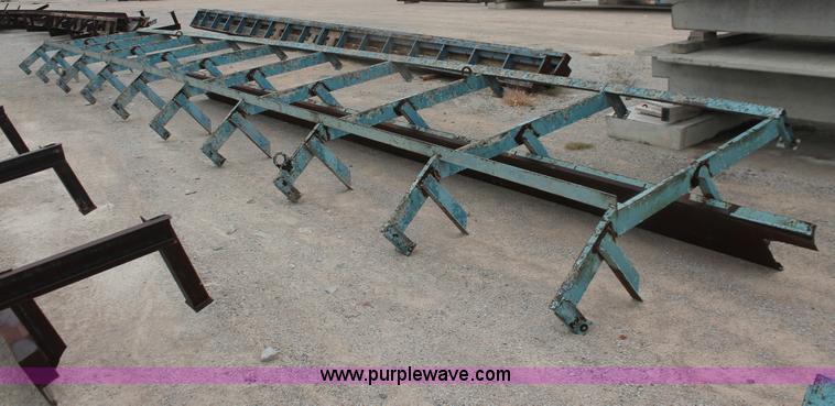 image for item I8002 Assorted concrete form bed parts