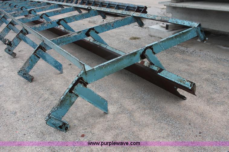 image for item I8002 Assorted concrete form bed parts
