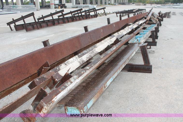 image for item I8002 Assorted concrete form bed parts