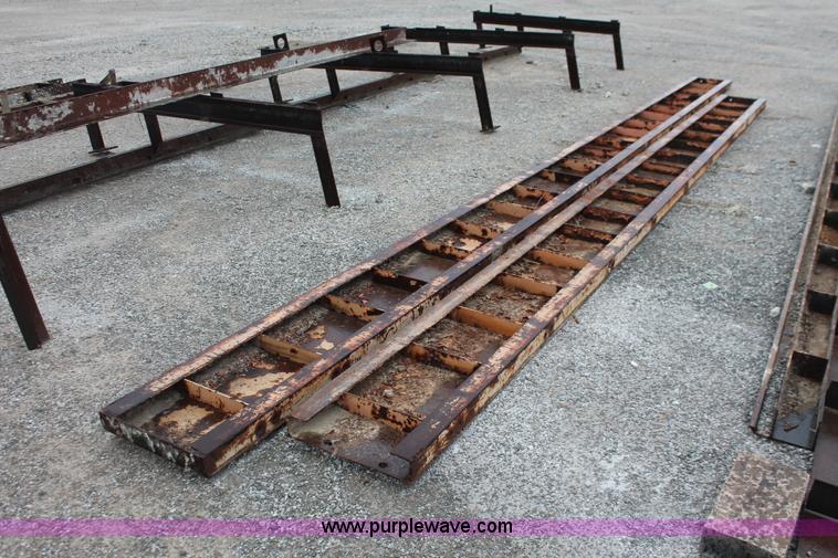 image for item I8002 Assorted concrete form bed parts