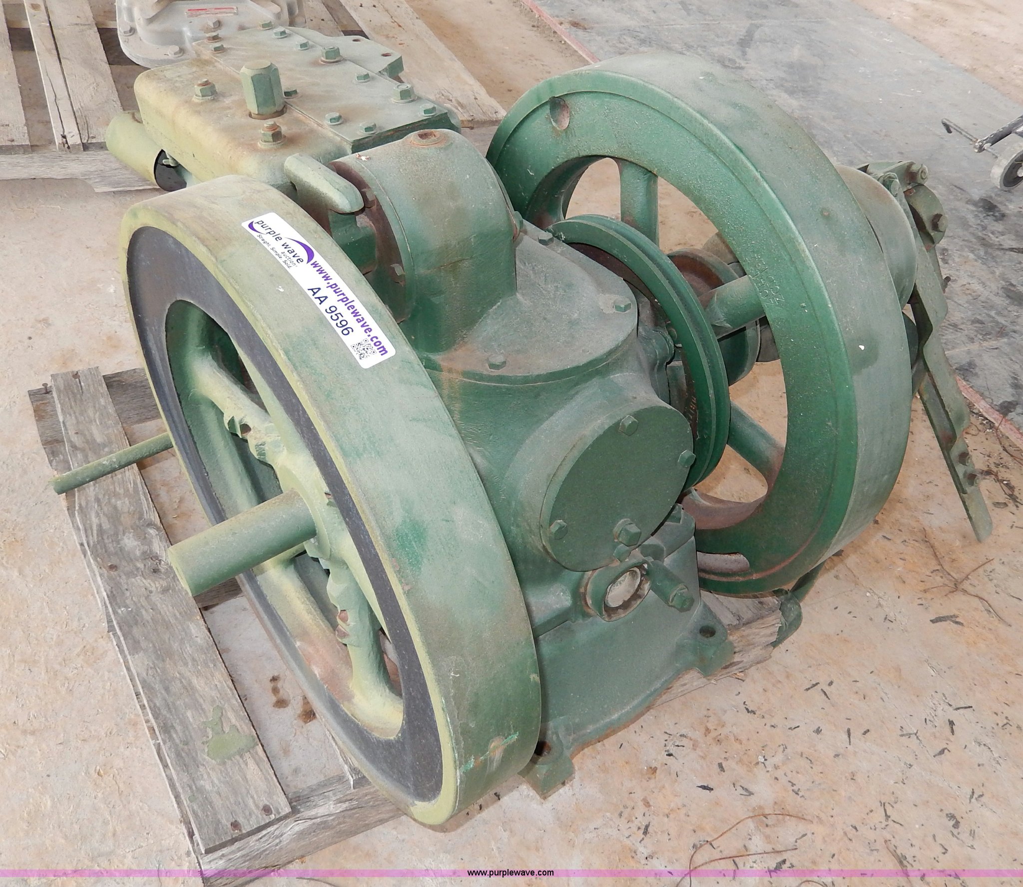 Pump jack motor in Broken Arrow, OK Item AA9596 sold Purple Wave