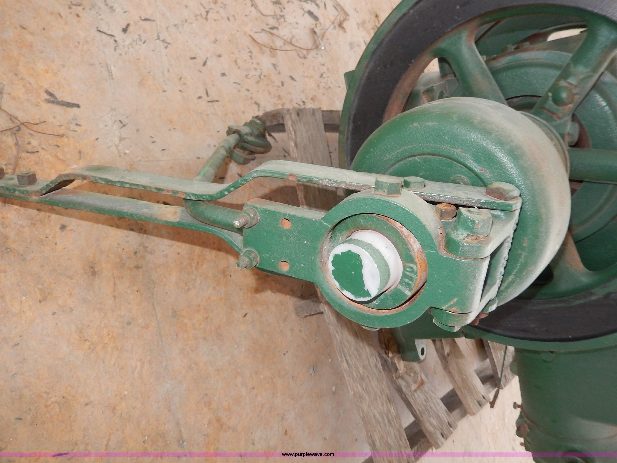 Pump jack motor in Broken Arrow, OK Item AA9596 sold Purple Wave