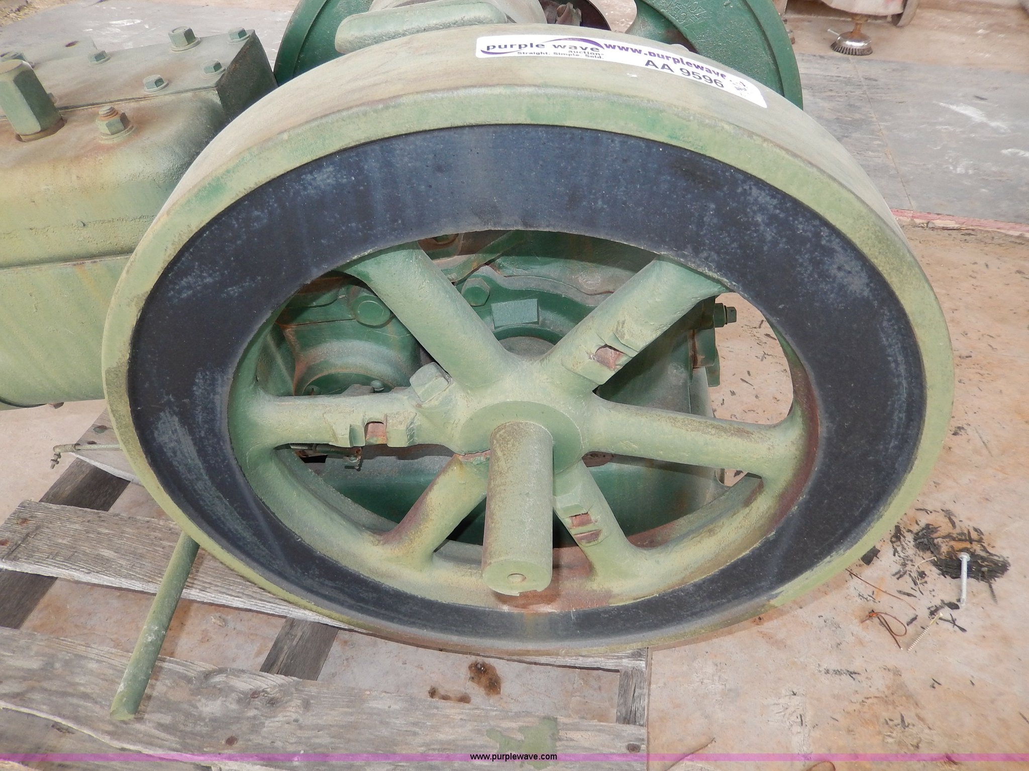 Pump jack motor in Broken Arrow, OK Item AA9596 sold Purple Wave