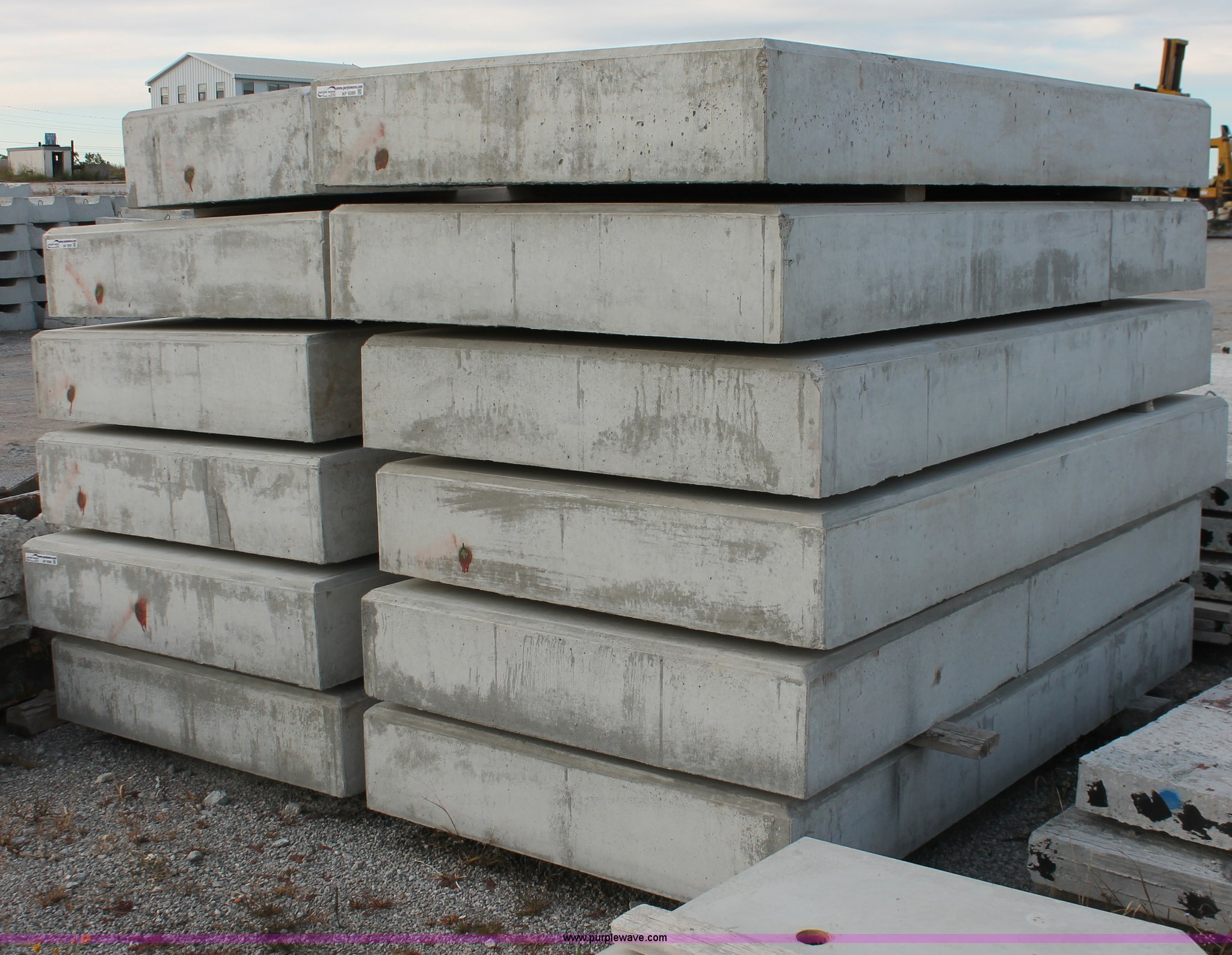 11 Pre Cast Concrete Flat Slabs In Broken Arrow Ok Item Ap9391 Sold Purple Wave