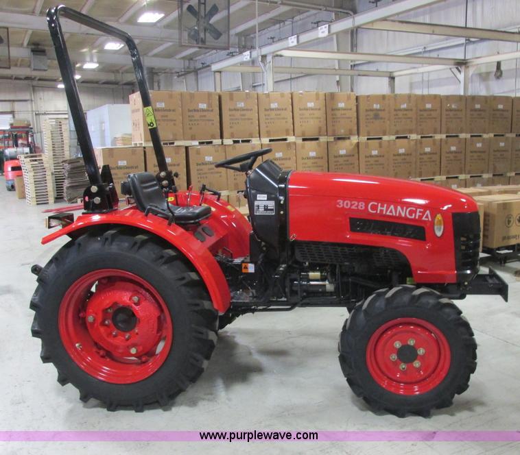image for item AB9350 2012 Changfa 3028 MFWD tractor