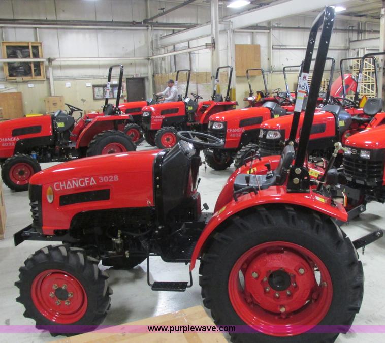 image for item AB9350 2012 Changfa 3028 MFWD tractor