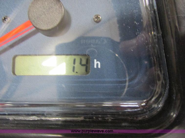 image for item AB9350 2012 Changfa 3028 MFWD tractor