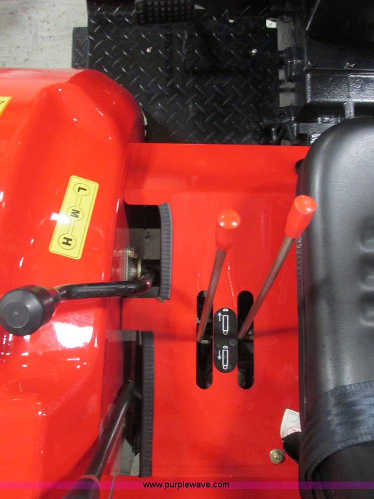 image for item AB9351 2012 Changfa 3028 MFWD tractor