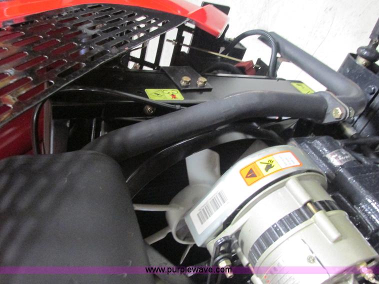 image for item AB9351 2012 Changfa 3028 MFWD tractor